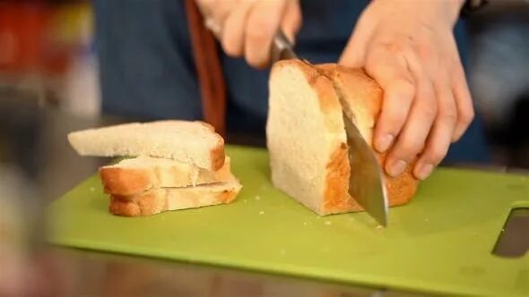 нож гильотинный s390. лезвия для ножей. режущая кромка ножа. угол заточки ножа для мяса. Samura ножи.