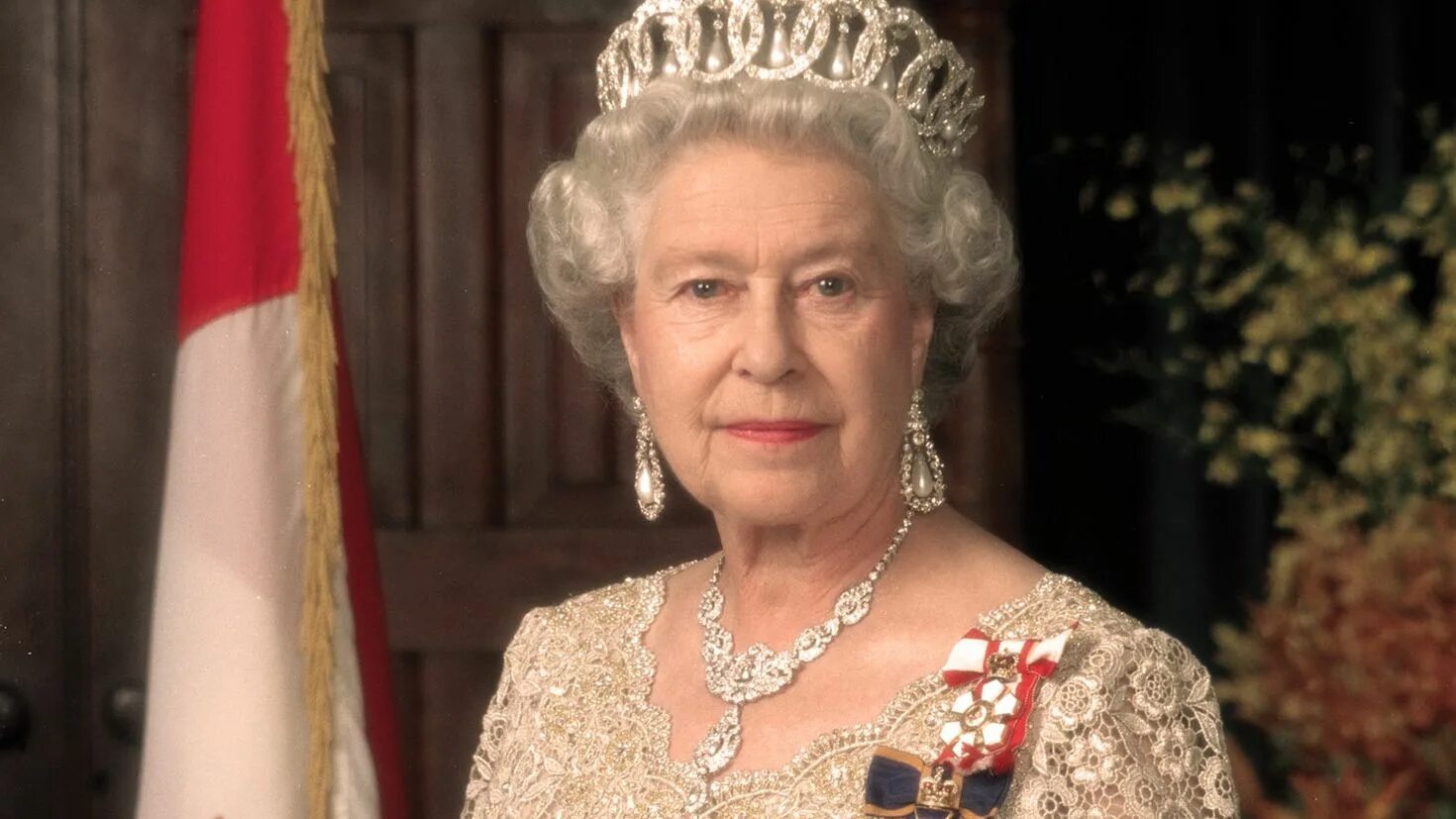 Королева Великобритании еслизовета2.