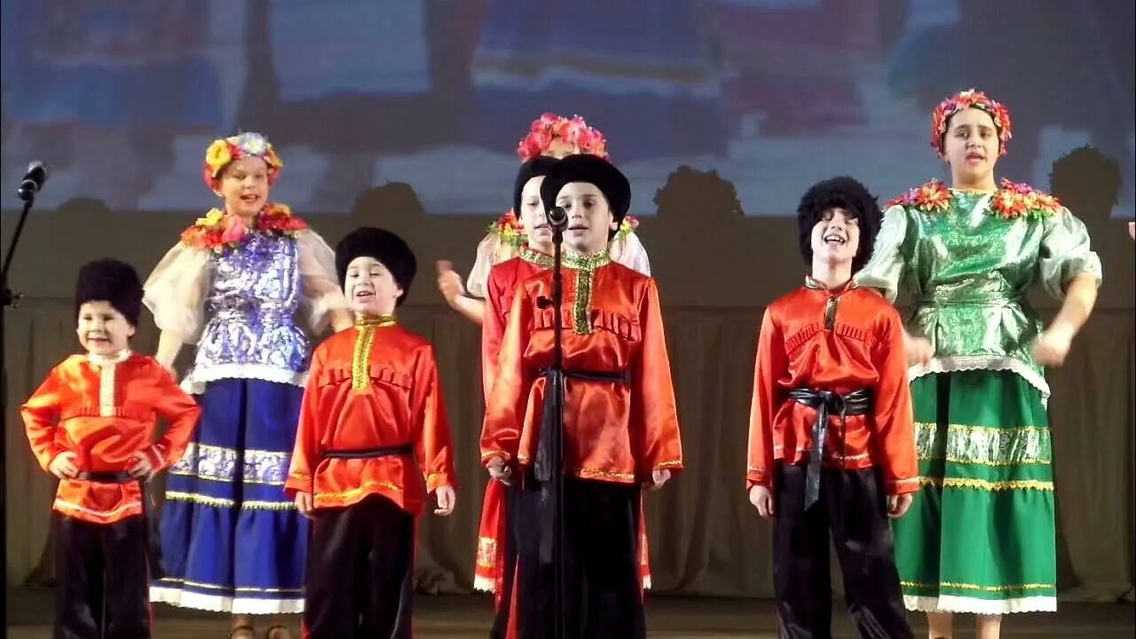 Сыропяточка ансамбль бравый атаман. Песня браво казаки. Песня браво казаки слова. Кубанские казаки тихорецкой земли. Картинка любо казаки.