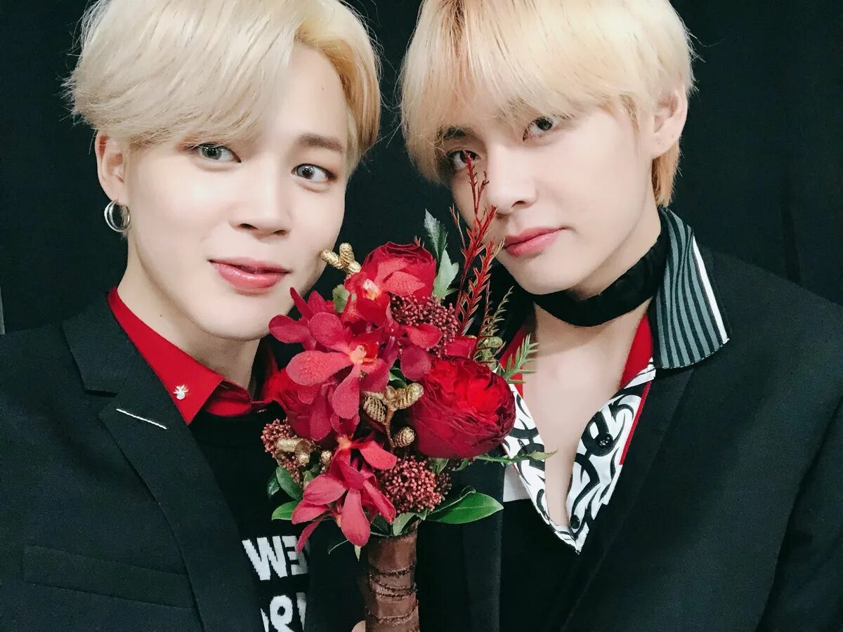 Бтс vmin. Бтс чимин тэхен. Бтс тэхён и чимин. Bts jimin и ви. Чимин и ви.