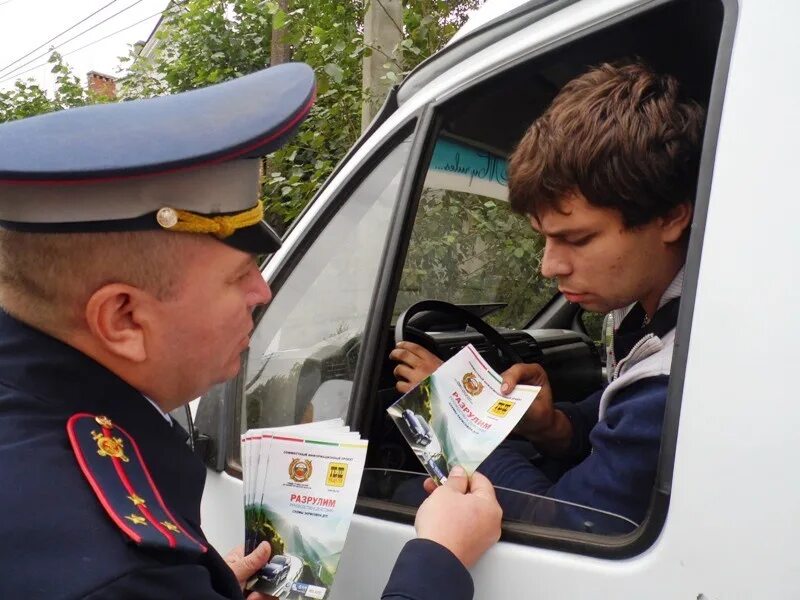 Гибдд в дзержинском. Лебедев Дзержинск ГИБДД. Инспектор ГИБДД Дзержинск Лебедев.