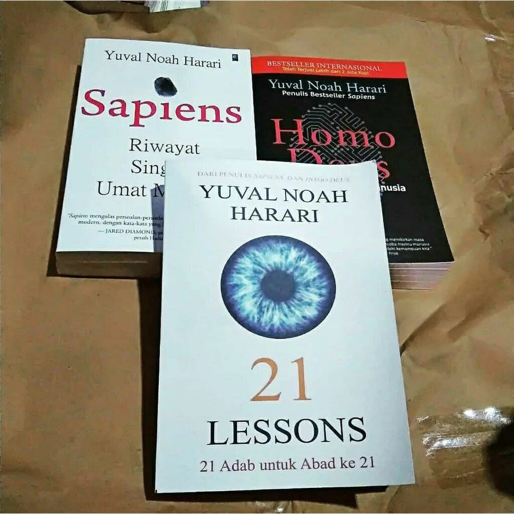 Юваль ной 21 урок. Юваль Ной Харари сапиенс. Yuval Noah Harari books. Автограф Yuval Noah Harari. "Yuval Noah Harari" USELEES Eaters.
