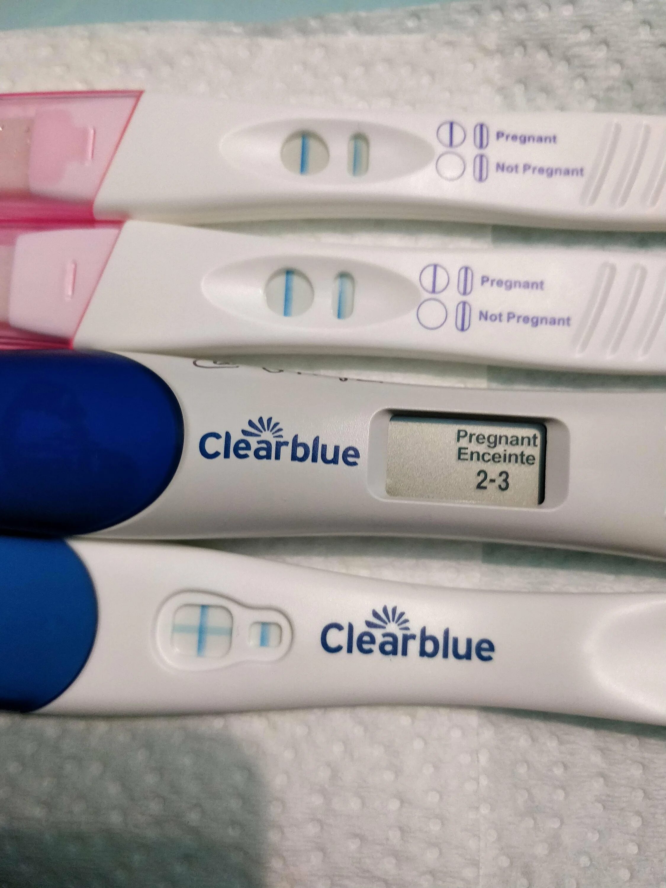 Электронный тест отрицательный. Тест на беременность клеар Блю. Тест клеар Блю положительный. Тест Clearblue отрицательный. Клеар Блю упаковка.