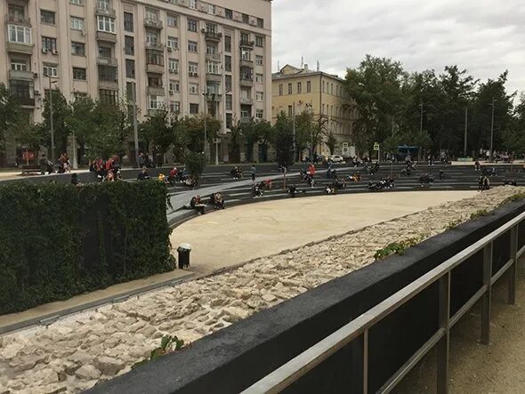 Яма в москве молодежное место. Яма в москве молодежное место. Яма (амфитеатр, хохловская площадь). Яма москва отзывы. Яма (амфитеатр, хохловская площадь).