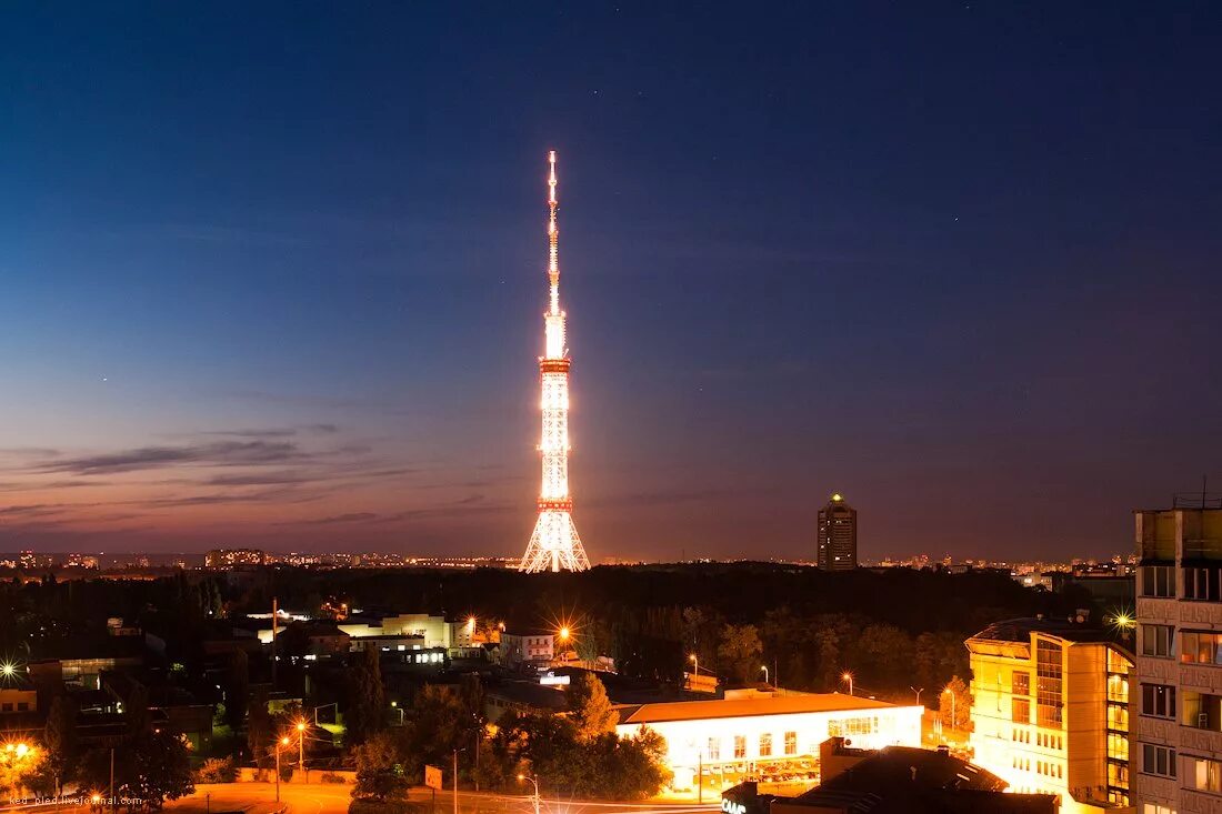 киевская телевышка. телевышка в киеве. белгород телевышка высота. телевышка белгород. телевышка ливны.