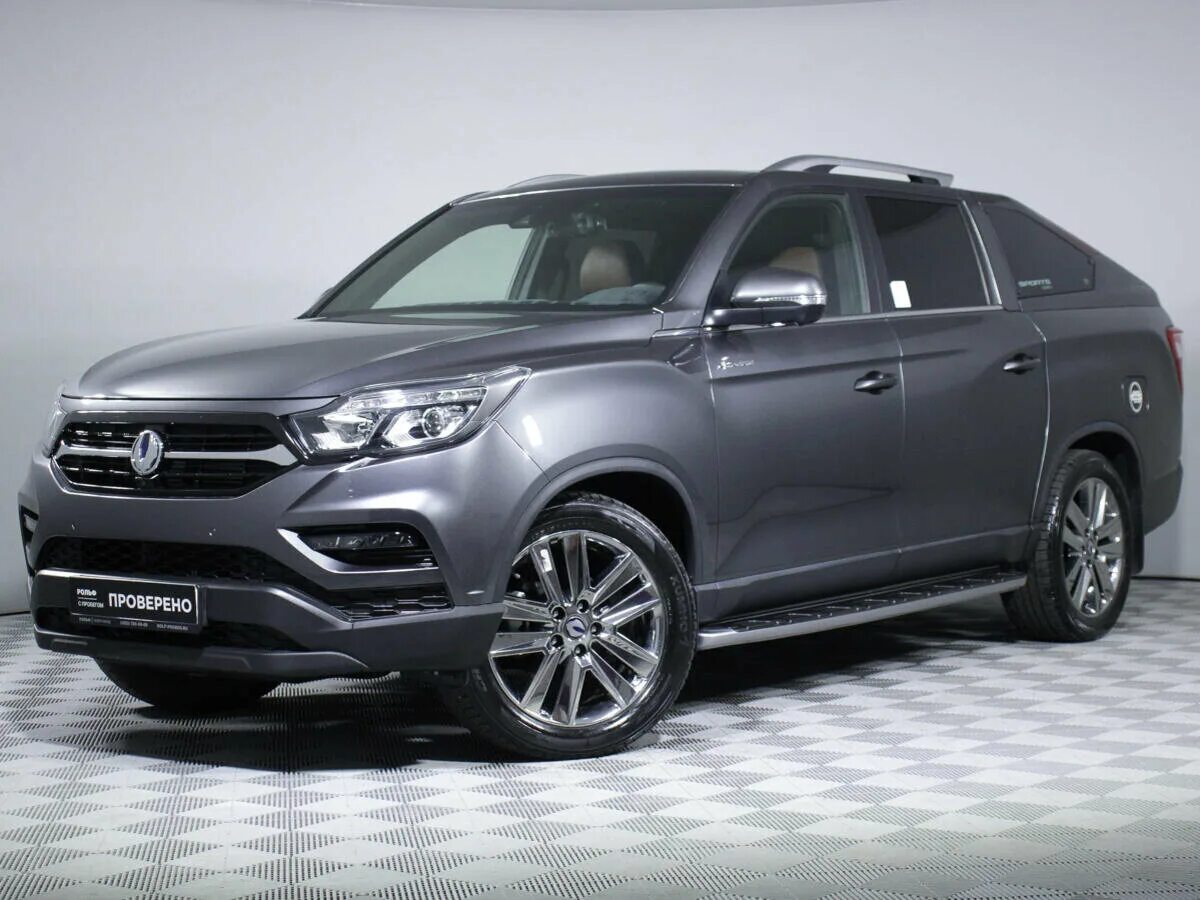 Ssangyong rexton sport. SSANGYONG Rexton Sports 2.2 at. Рекстон 2019. SSANGYONG Rexton Sports, 2019 габариты кузова. SSANGYONG Rexton Sport Hunt цвет красный.