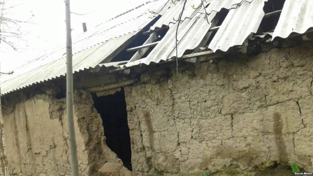 Землетрясение в кыргызстане. Жер титироо кыргызстанда бугунку кундо. Алайский район ошская область нура. Оползень кыргызстан. Сели кыргызстан.