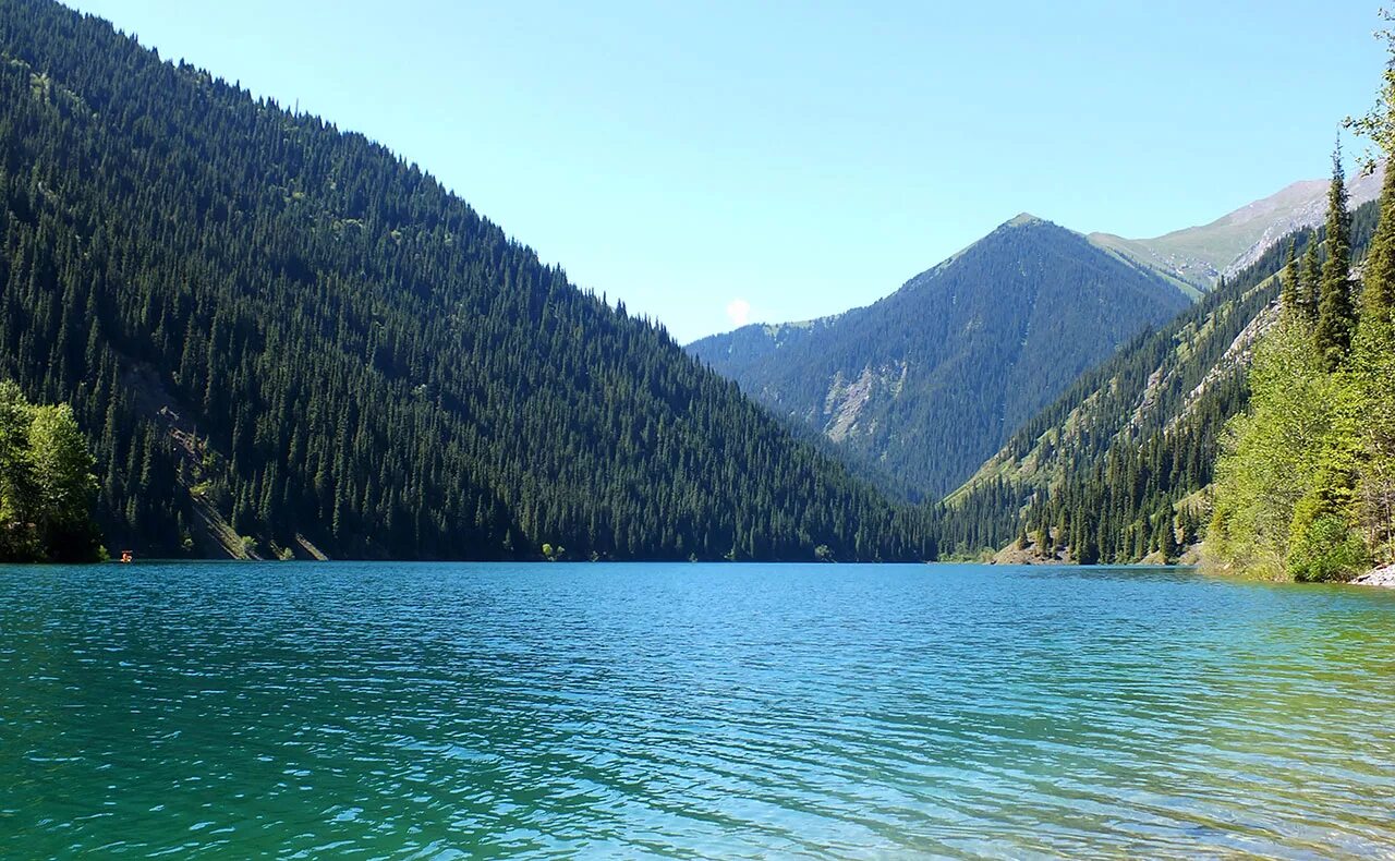 озеро кольсай алматы. площадь озер казахстана. алма-ата горное озеро. кольсайские озера казахстана. национальный парк кольсайские озёра в казахстане.