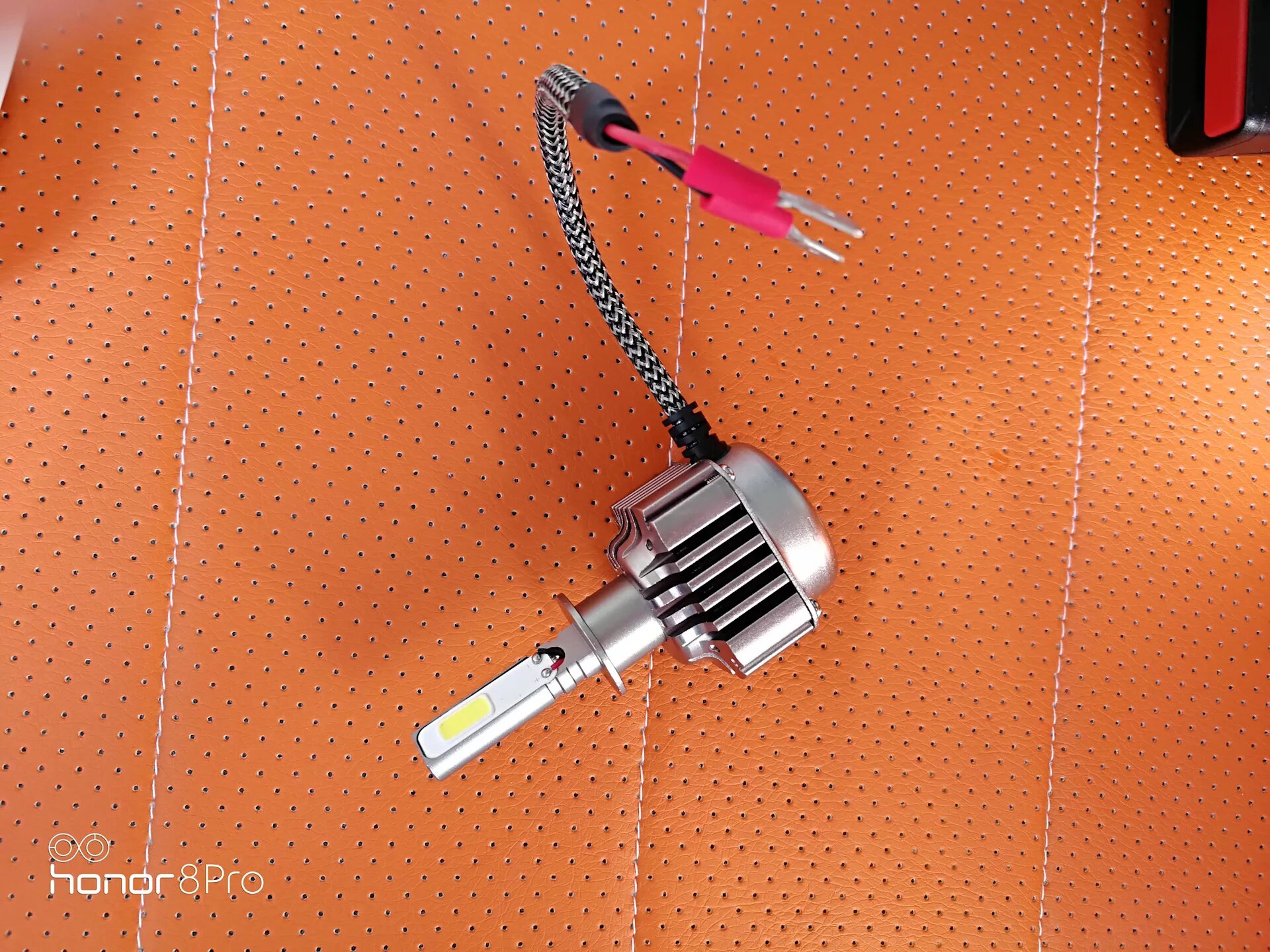 Каптур светодиодные лампы. Каптур светодиодные лампы. Лампа ближнего света рено каптур 2018. Лампы ближнего света h1 светодиодные в рено каптур. Рено каптур фары ближнего света.