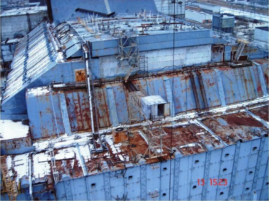 Реактор 4 энергоблока чаэс. Рбмк чернобыль саркофаг. Как выглядит 4 блок. 4 энергоблок чернобыльской аэс внутри. 4 энергоблок чаэс.