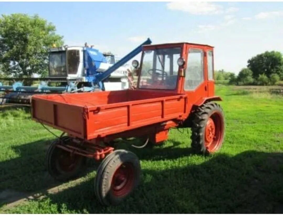 Самоходное шасси т-16м. Т-16 (трактор). Трактор шасси т-16. Трактор шасси т-16. Трактор т 16 мг у1.