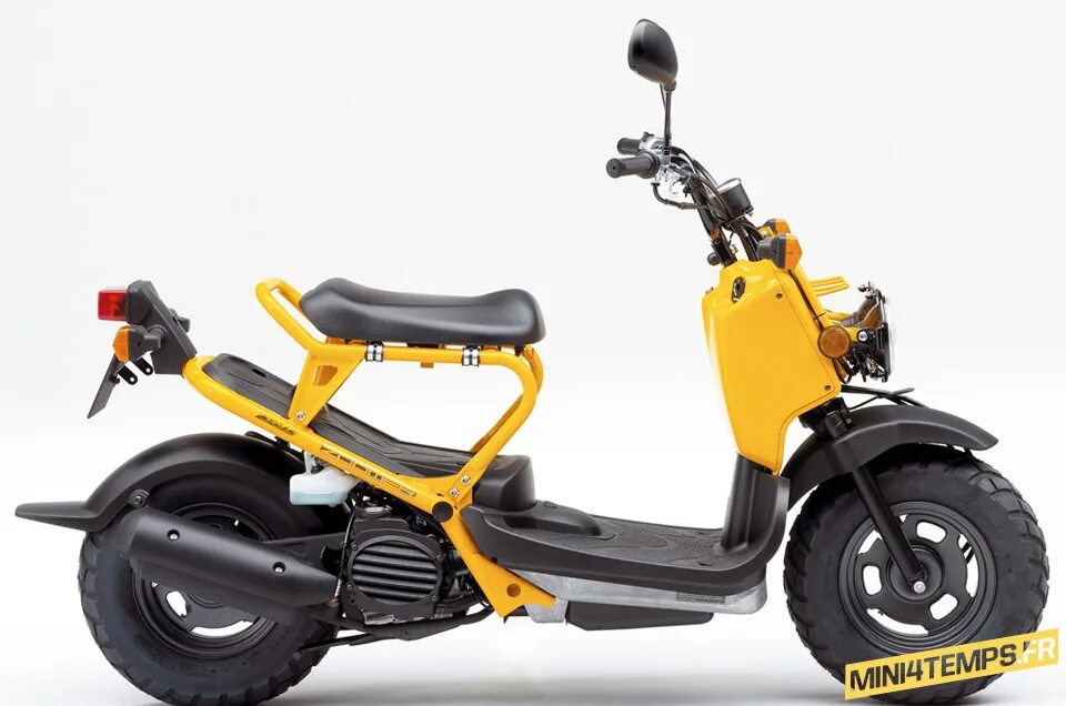 Скутер honda zoomer