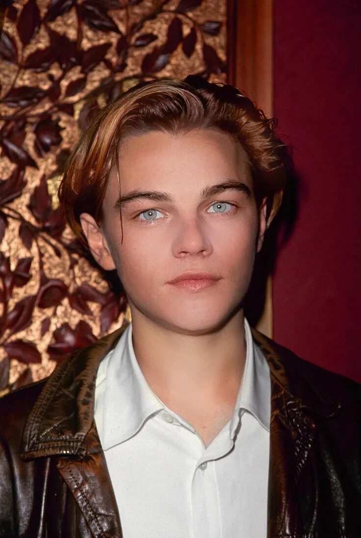 Young leonardo dicaprio. Леонардо ди Каприо в 90. Леонардо ди Каприо молодой. Леонардо ди Каприо 1998. Леонардо ди Каприо в молодости.