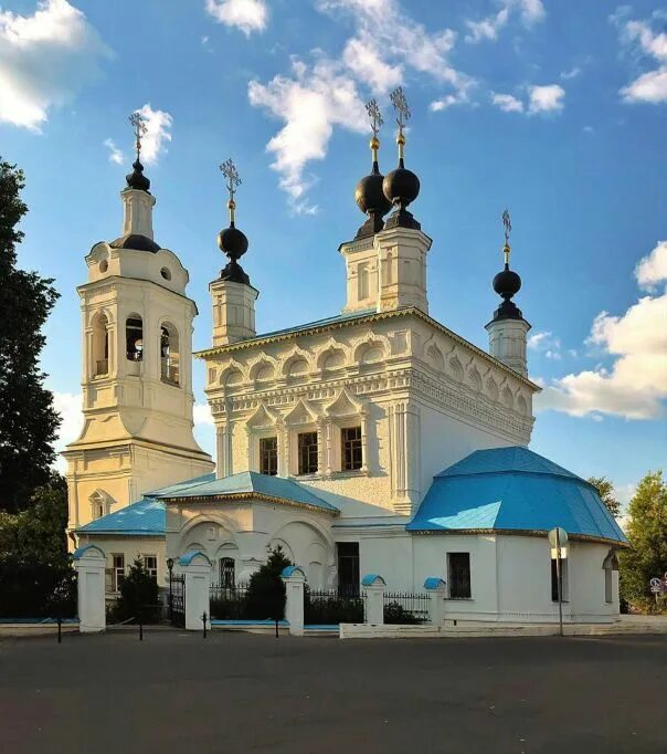 Сколько храмов в калуге. Николо-козинская церковь. Калуга храм покрова. Сколько храмов в калуге. Храмы калуги.