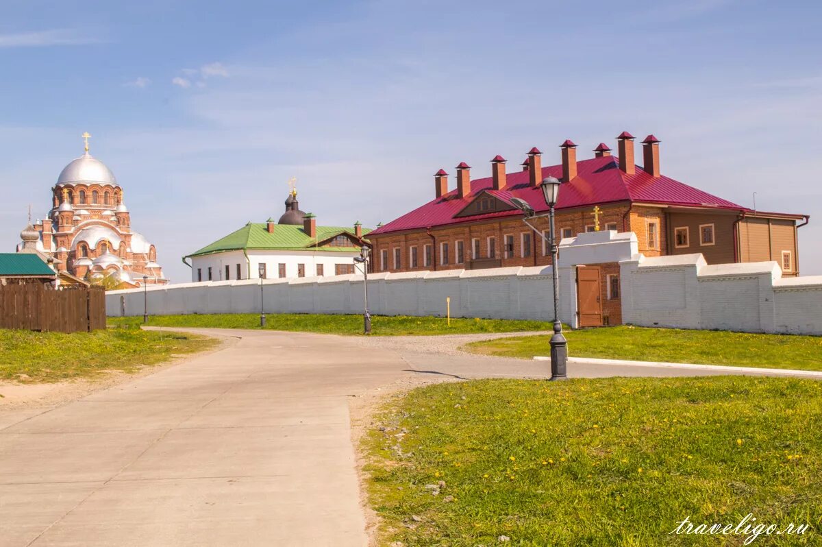 Остров Свияжск. Остров-град Свияжск в Казани. Свияжск остров-град достопримечательности. Музей остров град Свияжск. Строительство свияжска