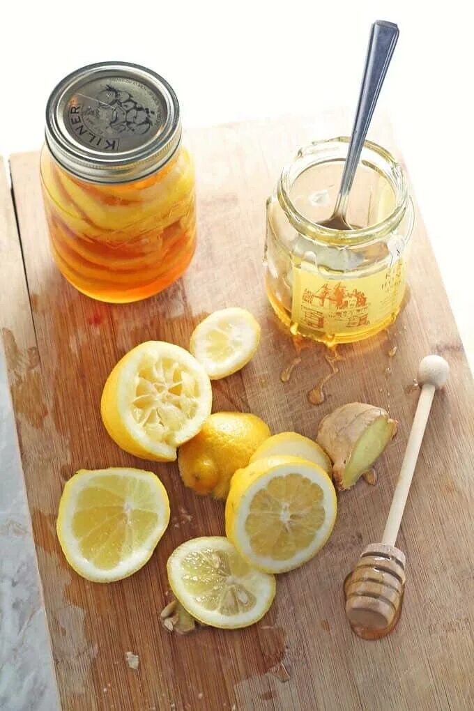 Имбирь мед и лимон рецепт от простуды. Имбирь имбирь + лимон + мед. "Имбирь, лимон и мёд" сироп 100 мл. Мед с лимоном.