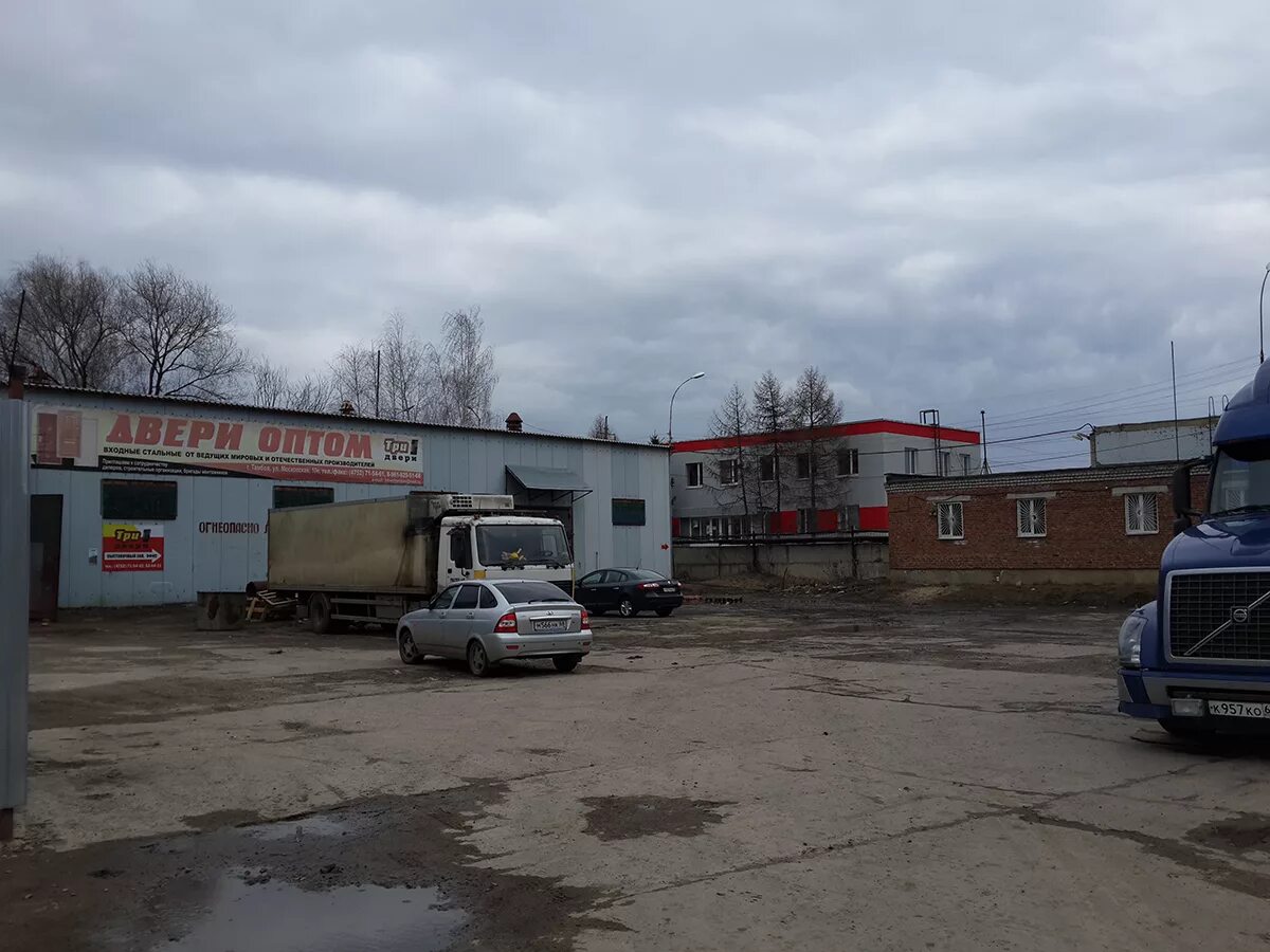 три двери тамбов. три двери тамбов московская. база три двери тамбов. русские двери тамбов. склад дверей.