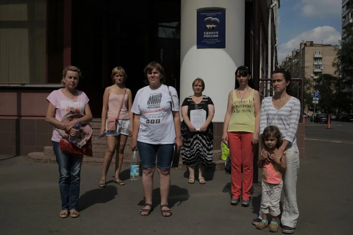 мфц колпино. многодетные очередники спб. многодетные очередники спб. многодетные очередники спб. газель для многодетной семьи в спб.