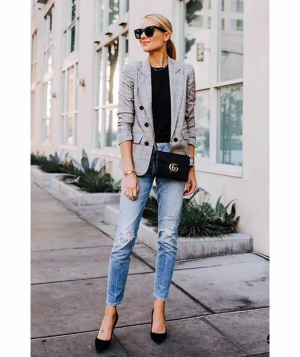 A Stylish Way to Wear a Plaid Blazer for Fall - Fashion Jackson Casual, Denim je