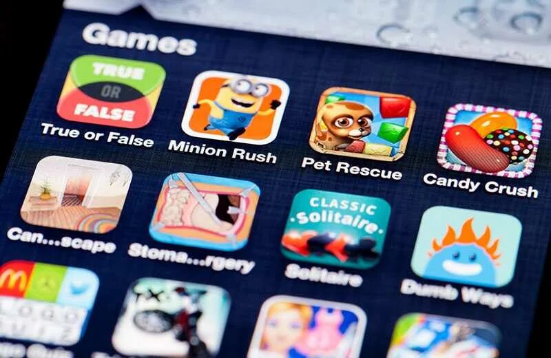 Как называется игровое приложение. Приложение игры. приложения игры для компании. приложения игры для компании айфон. реклама мобильных игр.