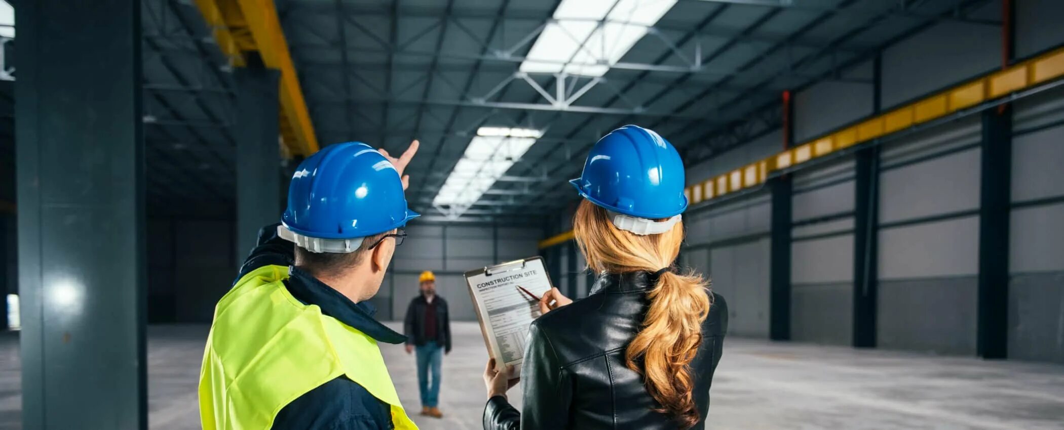 Специальная проверка условий труда. Особые условия труда. Охрана труда фото. Специальная проверка условий труда. Шум на предприятии.