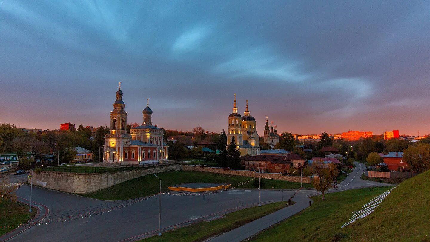 серпухов. серпухов главная. серпухов соборная гора храмы. серпухов главная. стрельцы серпухов.