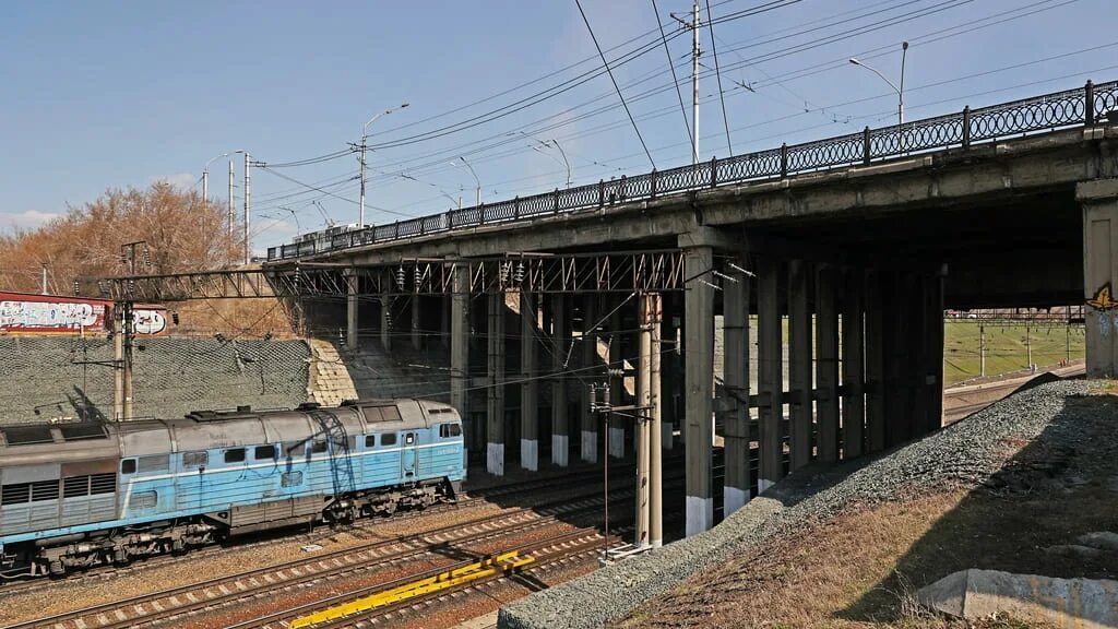 Камера новый рынок мост барнаул. Мост новый рынок Барнаул. Путепровод новый рынок Барнаул. Реконструкция моста в Барнауле на Ленина. Мост на новом рынке в Барнауле.