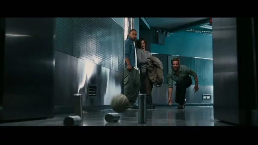 Мгла дата. Белая мгла фильм 2009. кейт бекинсейл мгла. белая мгла screencaps. белая мгла фильм 2009 в трусах.