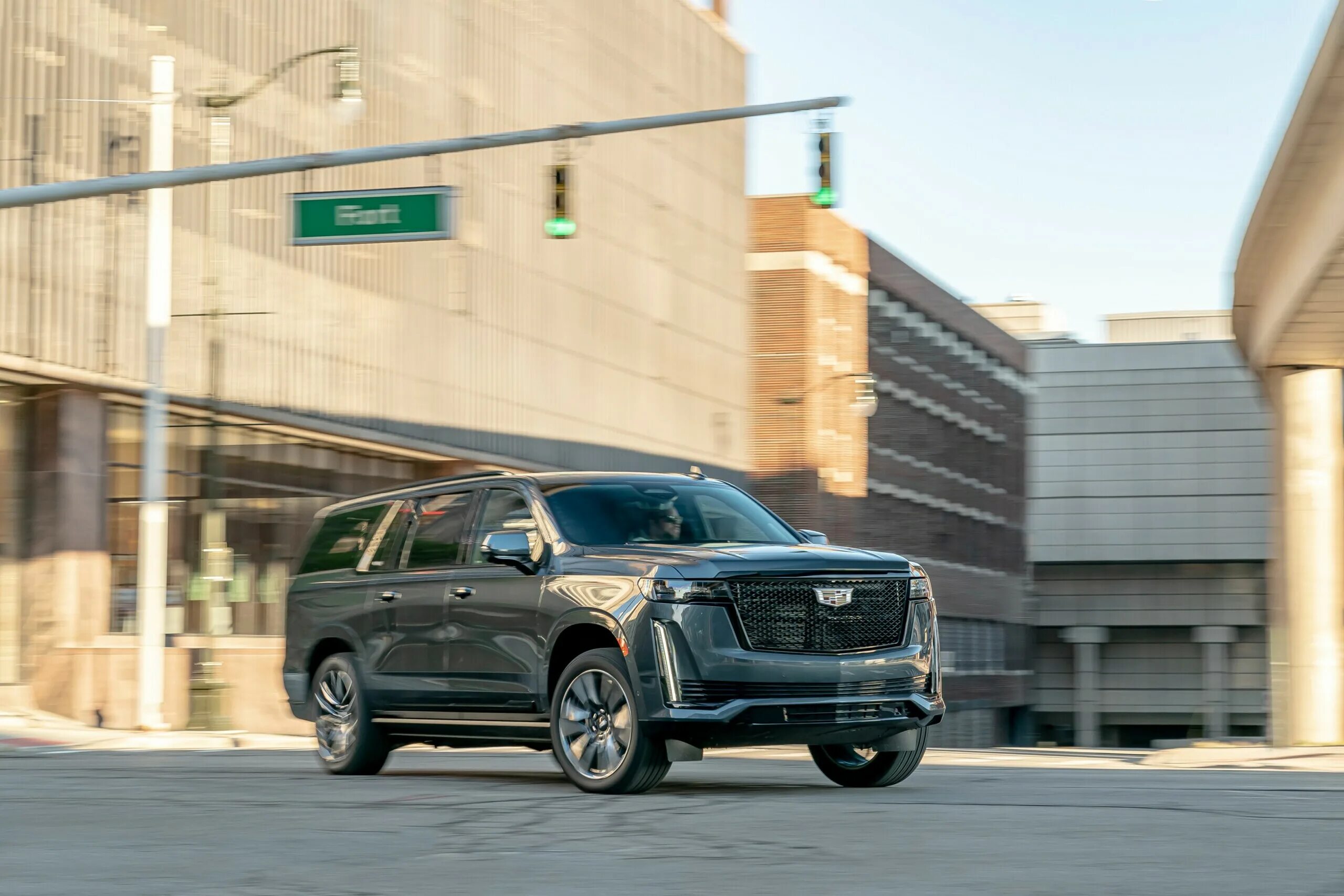 Кадиллак эскалейд 2022. Cadillac Escalade 2021. Новый Cadillac Escalade 2021. Cadillac Escalade 2021 года. Кадиллак Escalade 2021.