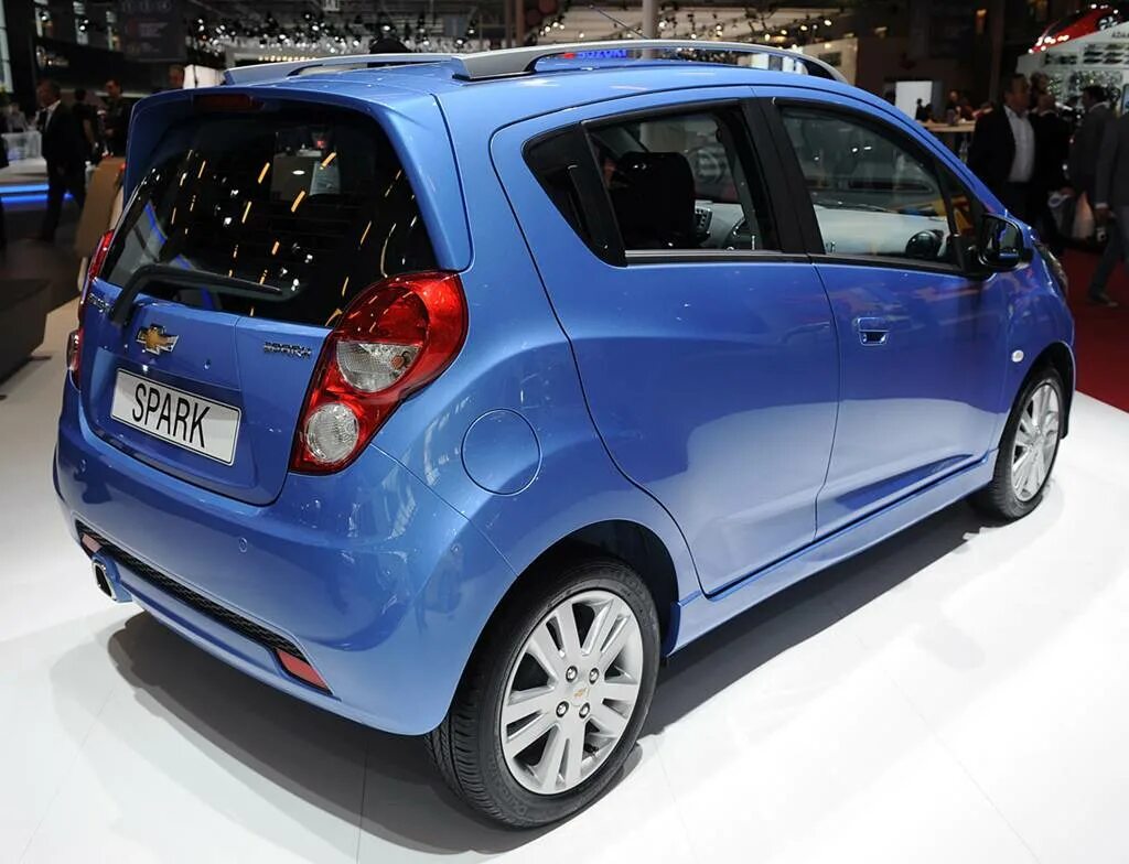 Chevrolet Spark. Chevrolet Спарк 2013. Chevrolet Spark хэтчбек 2013. Spark GM. Ао спарк