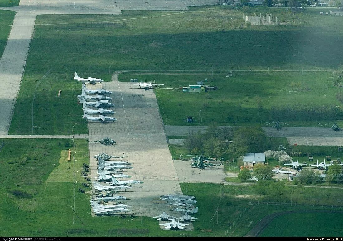 Аэропорт михайловск ставропольский. Аэродром Светлоград Ставропольский край. Ставропольский край Международный аэропорт. Аэропорты Ставропольского края. Ставропольский аэропорт Шпаковское.