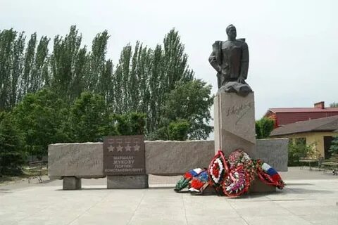 Благодаря героям