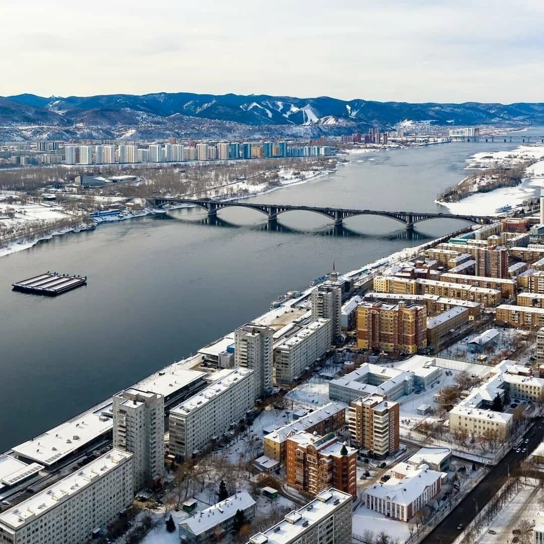 Сток красноярск. Сибирский город Красноярск. Красноярск с высоты птичьего. Красноярск столица Красноярского края. Красноярск центр города.