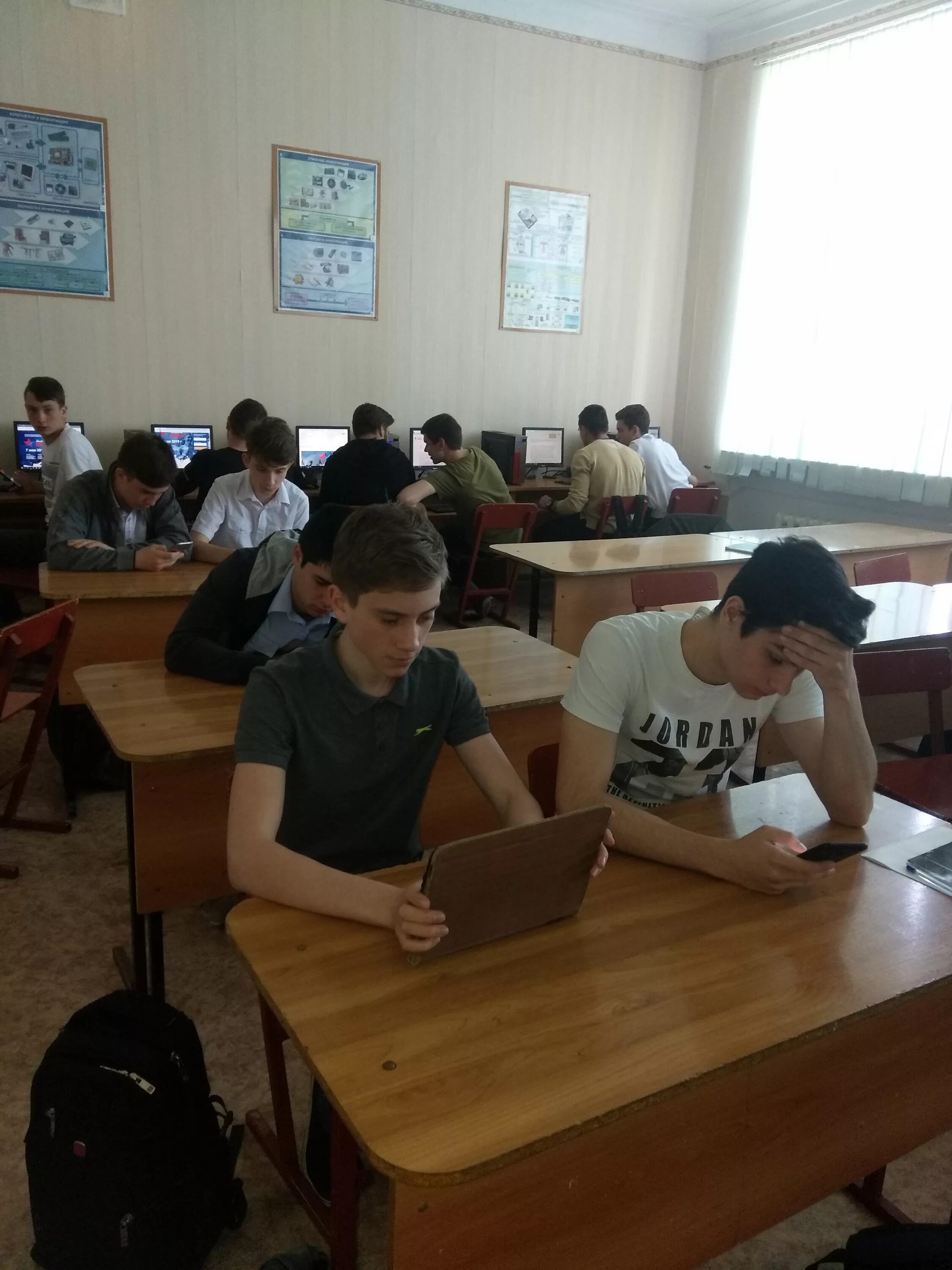 лиховской техникум железнодорожного транспорта. лиховской техникум железнодорожного транспорта. литжт. лиховской железнодорожный техникум лихая. железнодорожный техникум в лихой.