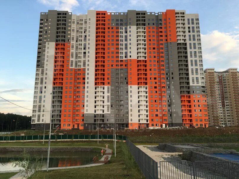 Новое шоссе 7 дрожжино. Дрожжино москва. Дом 10 корп. Новое шоссе 5 дрожжино. Цветы дрожжино.