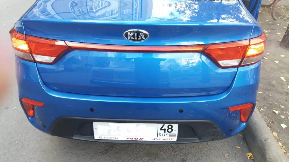 Комплектации и цены. Серия FIFA 2018 - KIA Rio (4G), 1,6 л, 2018 года покупка ма