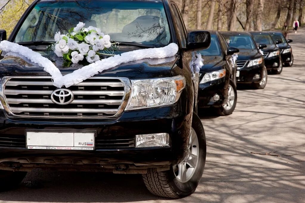Каршеринг тула делимобиль. Свадебная машина мерседес красивая. Прокат авто в туле. Прокат авто в туле. Itaxi тула.