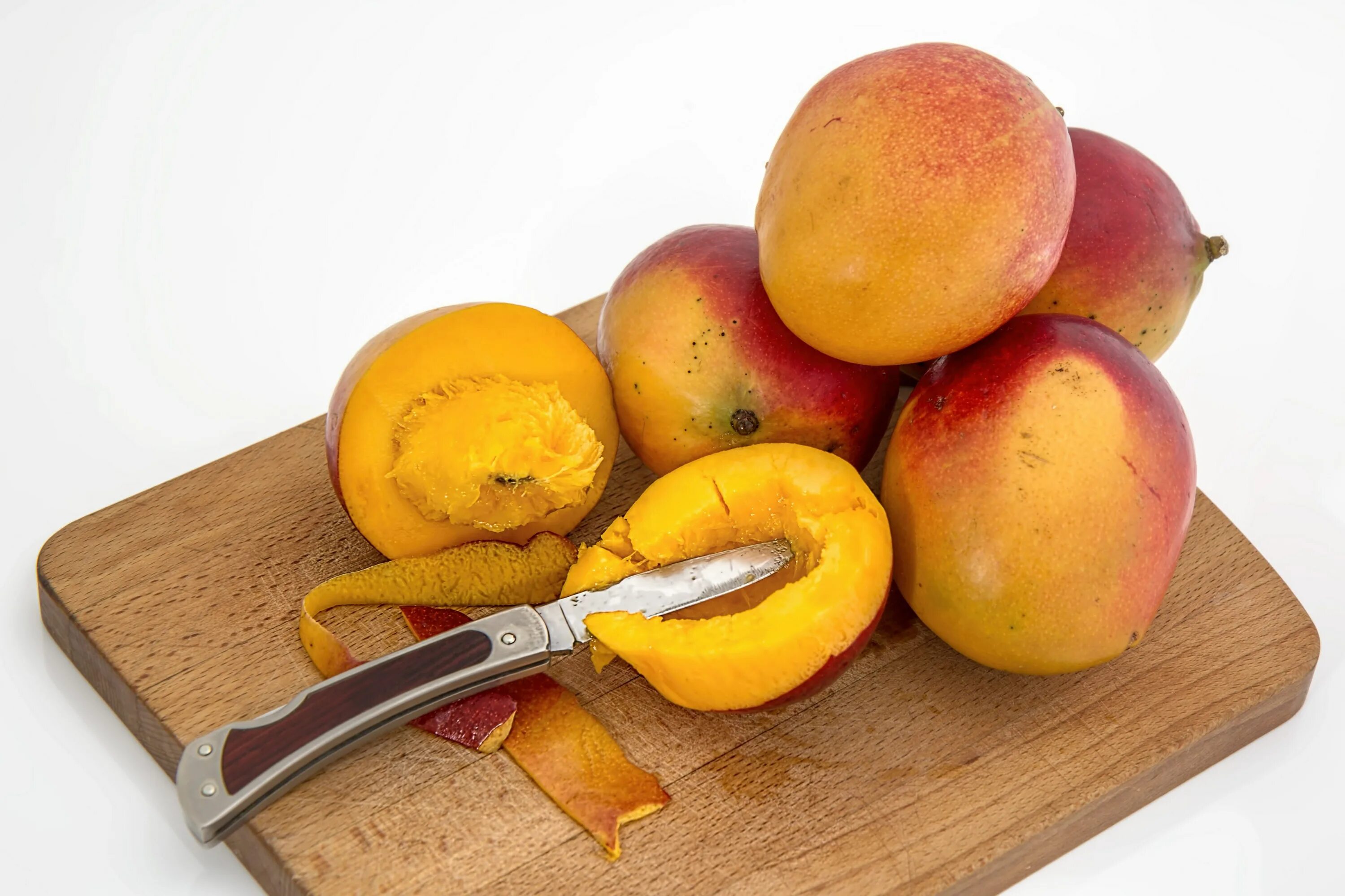 Вред кожуры. Манго фрукт фрукт. Плод манго. Тропические фрукты манго. Манго Колумбия.