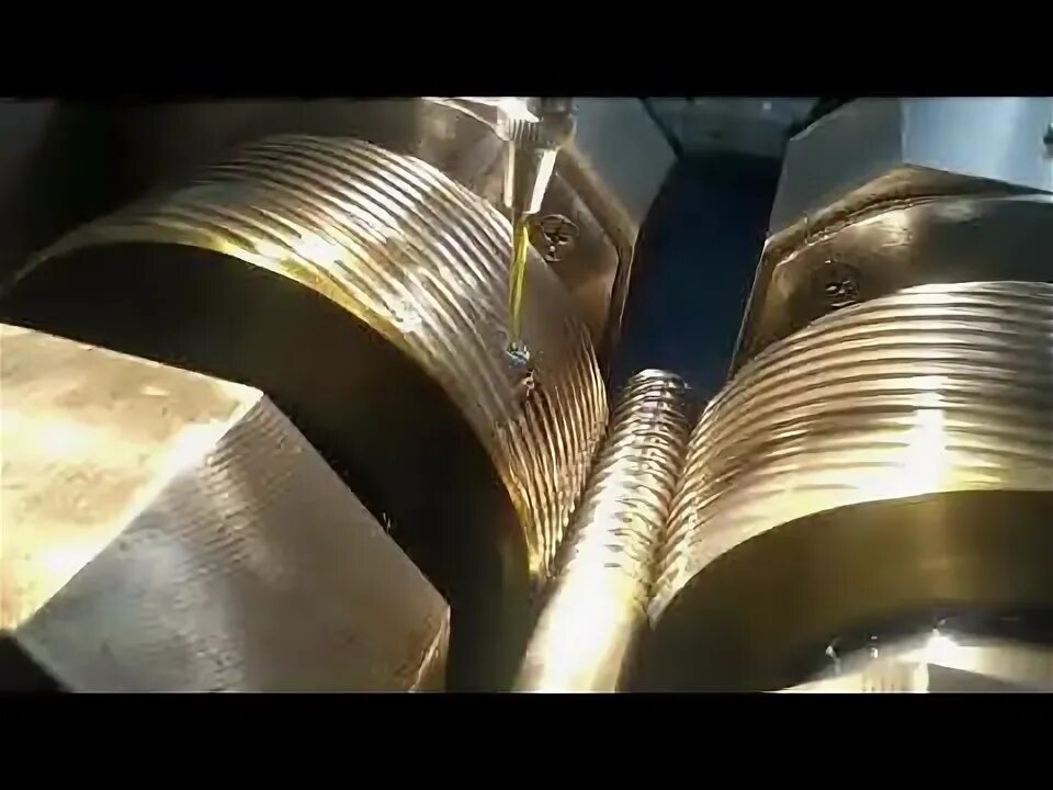 Резьбонакатной инструмент для наружной резьбы. Резьбонакатной трехроликовый станок. Накатка 0. Накатка резьбы на токарном станке. Станок накатки.