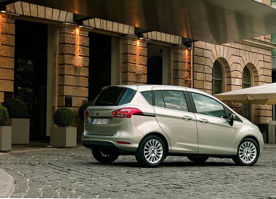 Ford b max 2016. Ford b-max. Ford b max 2016. Форд б у москва. 4.