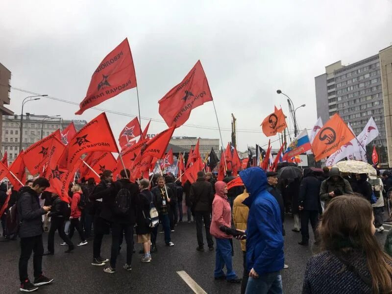 Митинг в поддержку России. Митинги в поддержку Хабаровска в СПБ. Парад в поддержку России. Митинг в поддержку России в Истре на центре досуга мир. Проходят митинги в поддержку