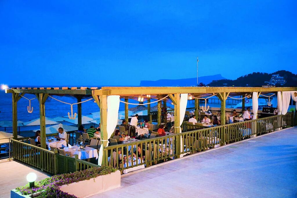 Турция,гёйнюк,perre la mer hotel. Турция кемер отель ламер 5. Перре ла мер отель кемер. Отель pierre la mer resort spa. Турция кемер отель ламер 5.