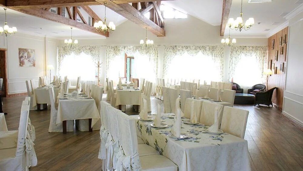 гуляй в поле кафе. гуляй поле группа фото. кафе гуляй хата донецк. кафе на хохловом поле гатчина. кафе гуляй.