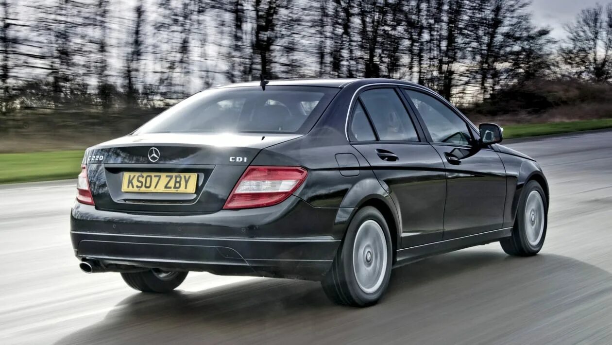 File:Mercedes-Benz C 200 CDI BlueEFFICIENCY Elegance (W 204, Facelift) - Heckans
