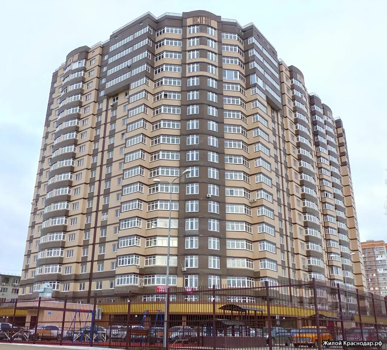 #637072 Marina - +79883859173 Krasnodar Stakhanov Street / 1 Room 2 / 70.0.. 202