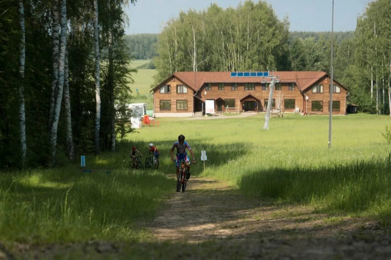 Деревня Подолино Ярославская область. Подолино Ярославль летом. Подолино Ярославль база отдыха. Подолино Ярославль база летом.