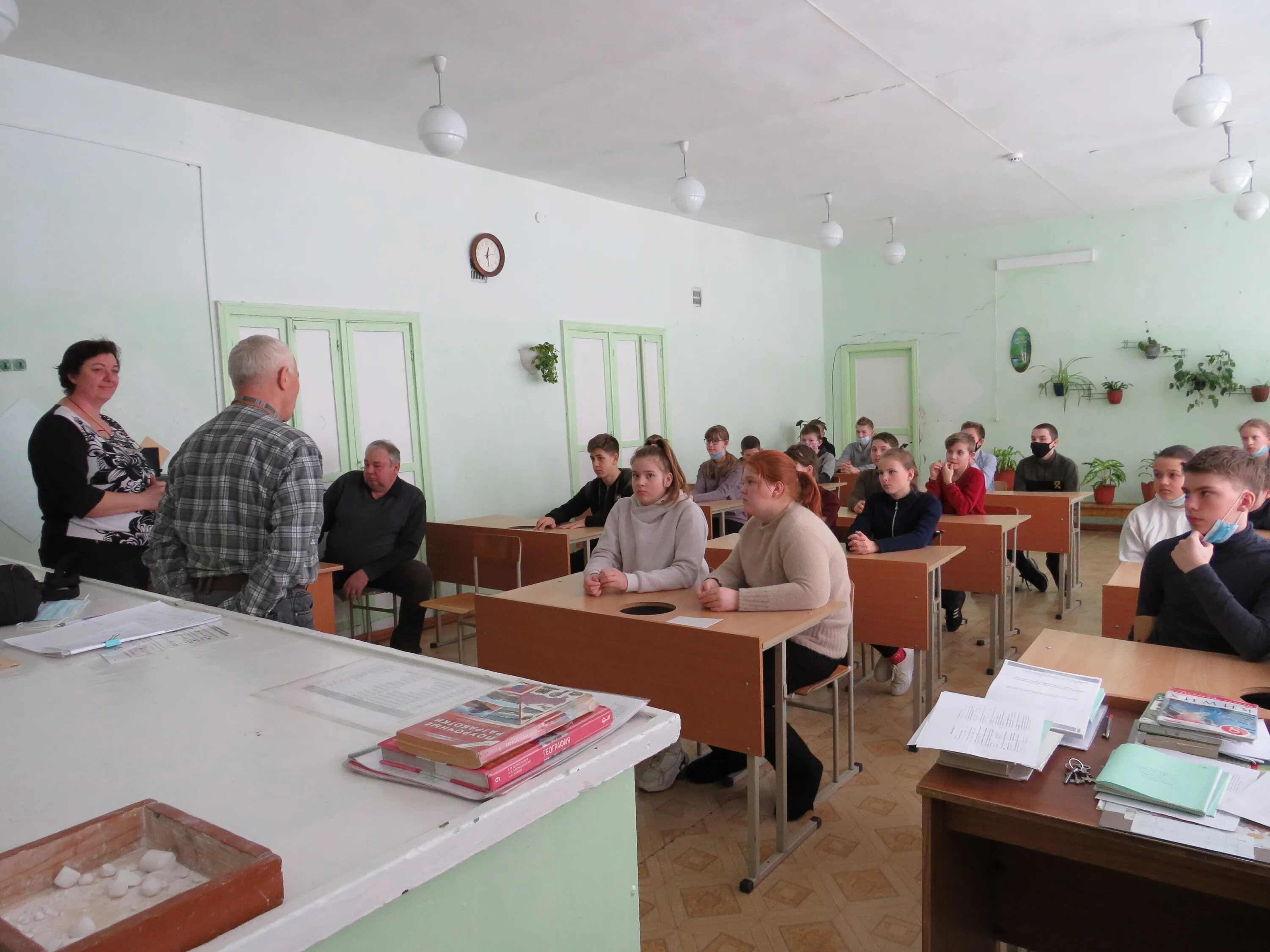 Погода костин лог мамонтовский район алтайский. Костинологовская СОШ. МКУ костянологовская СОШ. Костинологовская СОШ Мамонтовского района. Костинологовская СОШ Мамонтовский район Алтайский край.