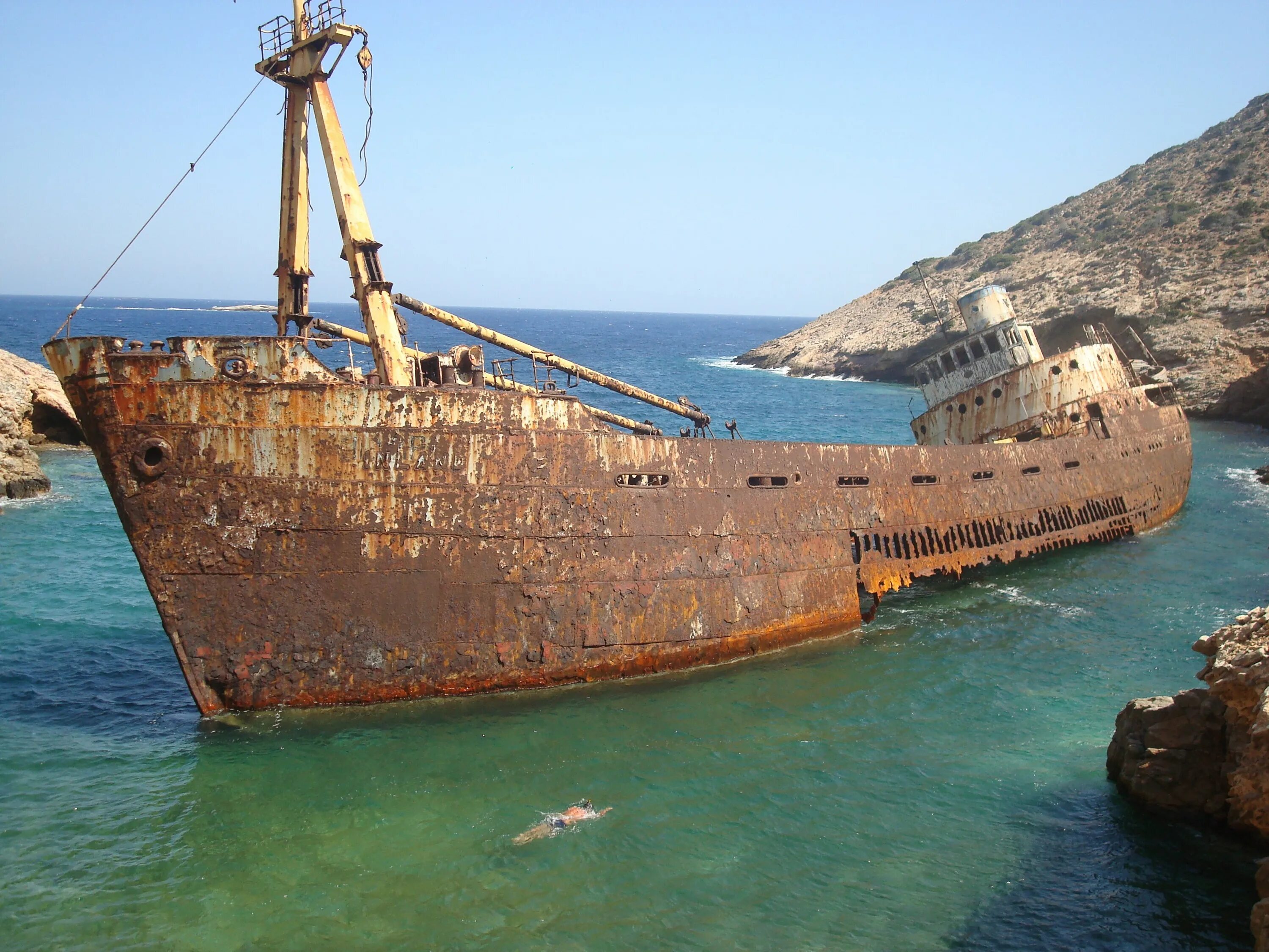 Какой самый известный корабль. Затонувший корабль Монте Сервантес. Корабль Аморгос. Корабль SS Cotopaxi.