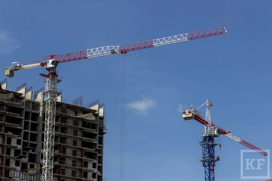 Башенный кран qtz 63. Уст краны. Башенный кран kroll k400. Уст краны. Машинист крана крановщик башенного.