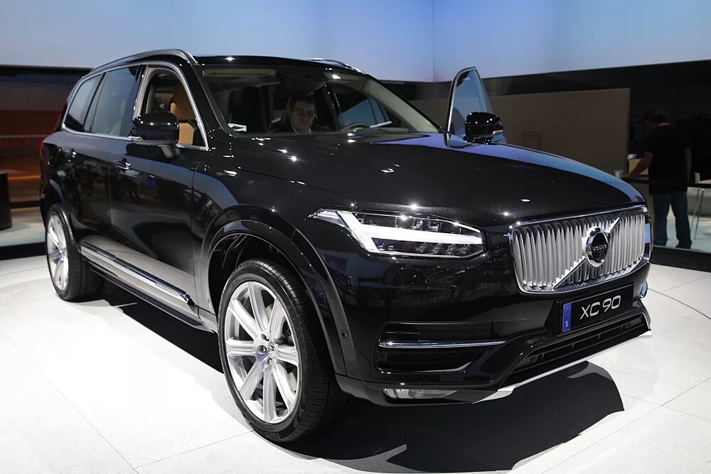 Volvo xc90 2015. Вольво хс90 новая. Volvo xc90. Новая вольво хс 90. Volvo xc90 2020.
